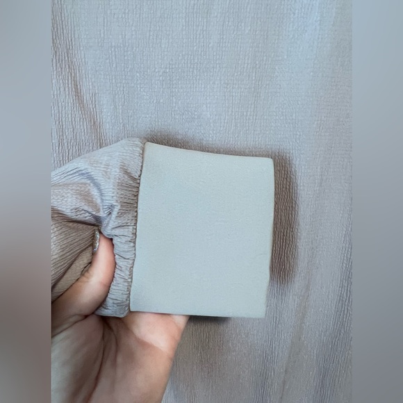 Lululemon Dark Chrome REVERSIBLE Non-Stop Bomber Jacket NWOT SIZE 10 - Picture 14 of 16